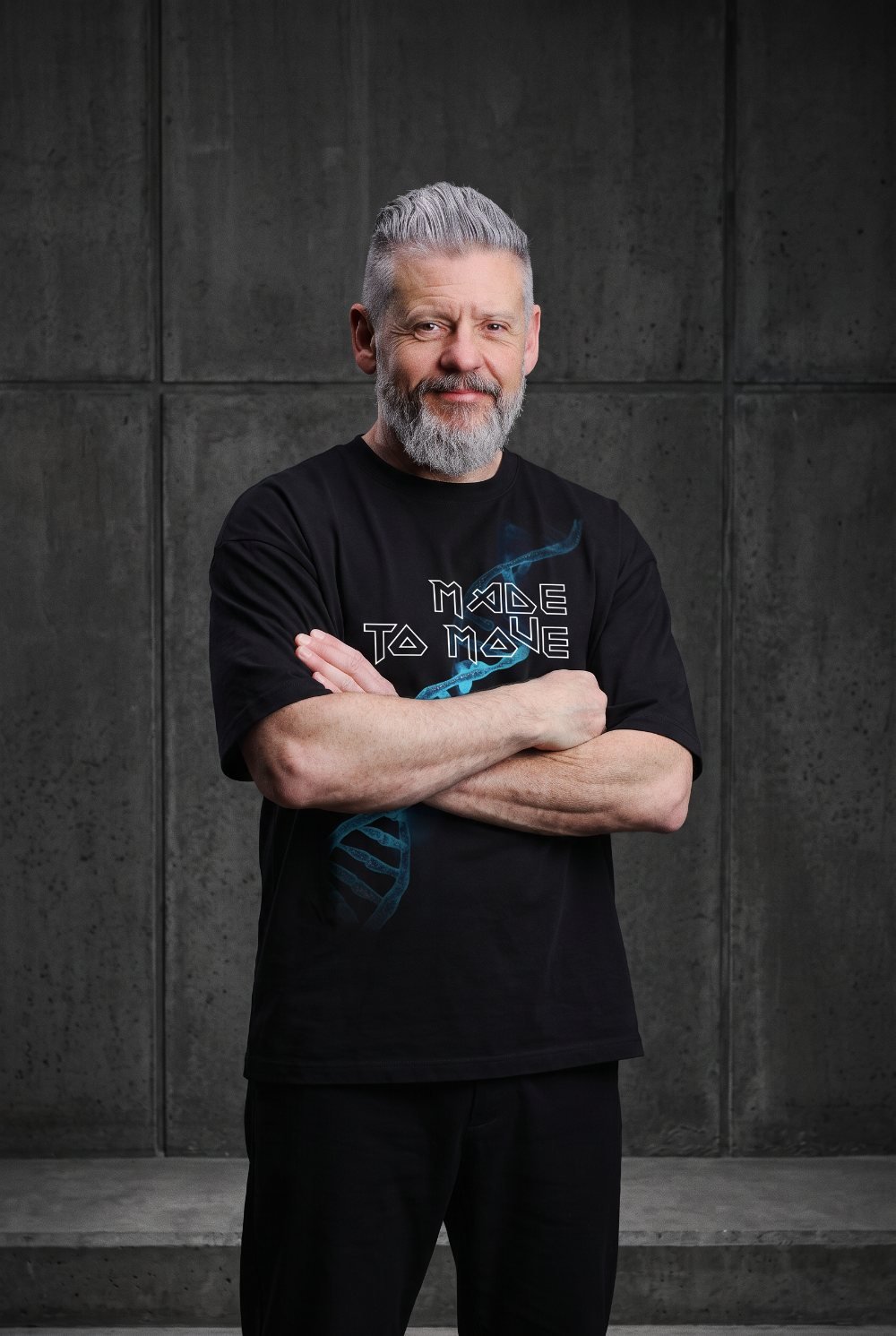 Dr Colin Robertson